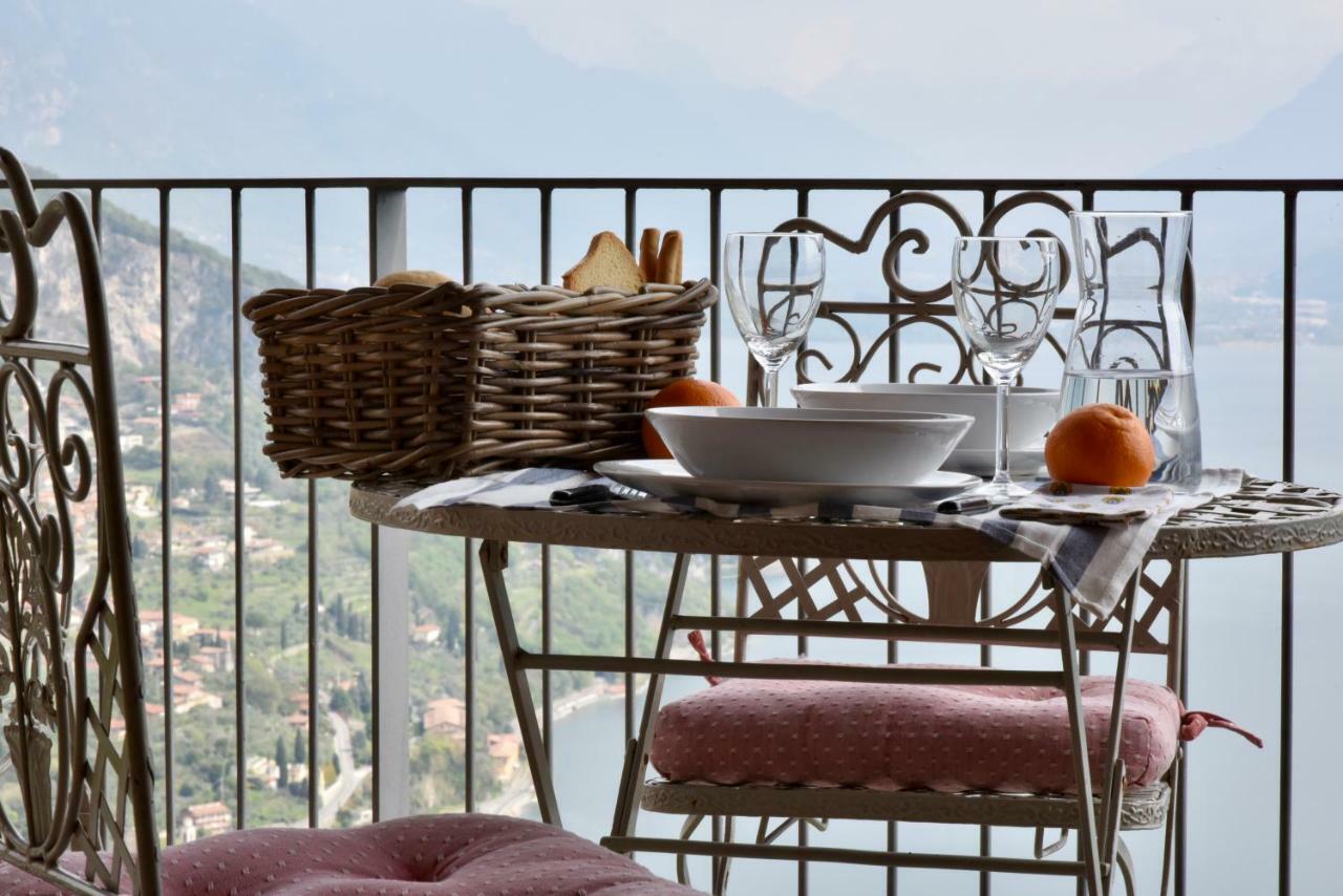 La Casa Di Rose Villa Fonteno ภายนอก รูปภาพ