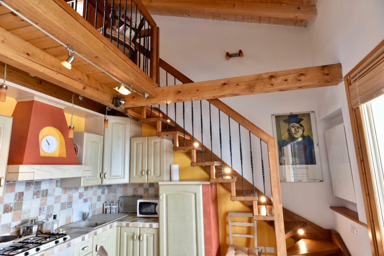 La Casa Di Rose Villa Fonteno ภายนอก รูปภาพ